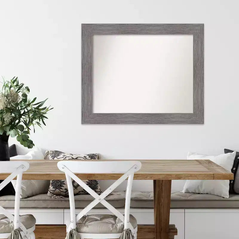 Specchio da Parete Rettangolare con Cornice a Righe Verticali Grigie, Singolo