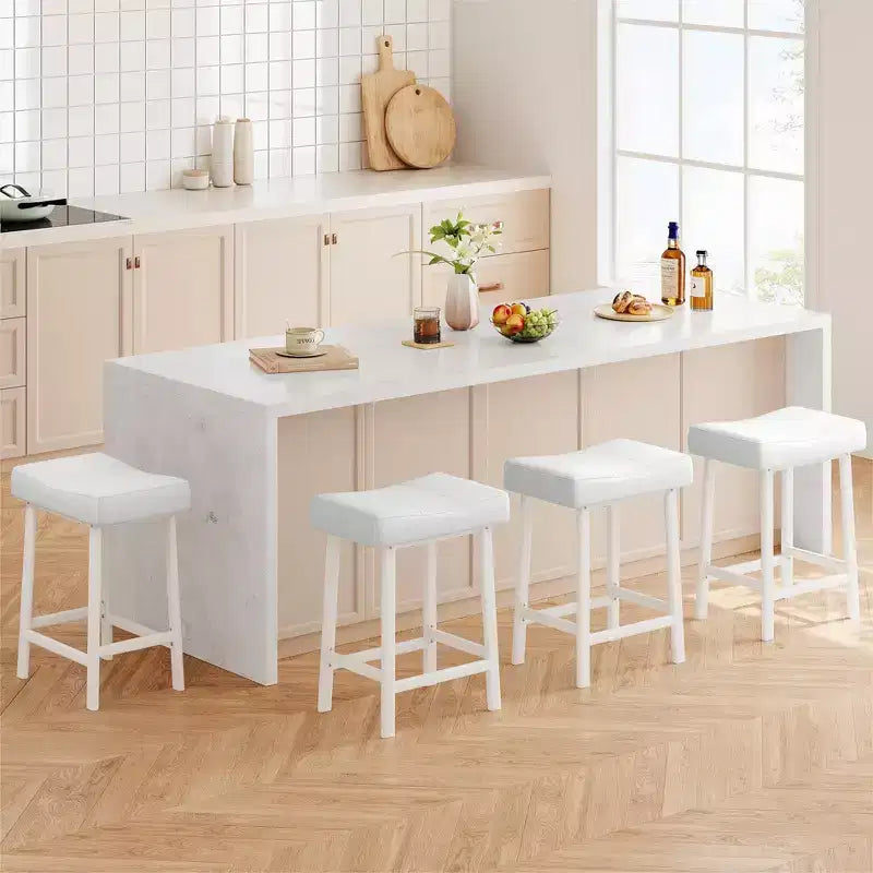 Set di 4 sgabelli da bar altezza bancone da 24 pollici, sedie a sella imbottite in pelle PU, ideali per isola cucina, sala da pranzo, bar di casa