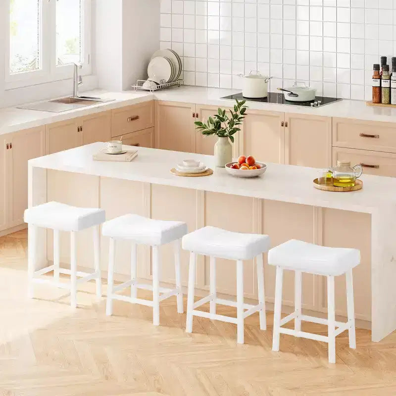 Set di 4 sgabelli da bar altezza bancone da 24 pollici, sedie a sella imbottite in pelle PU, ideali per isola cucina, sala da pranzo, bar di casa