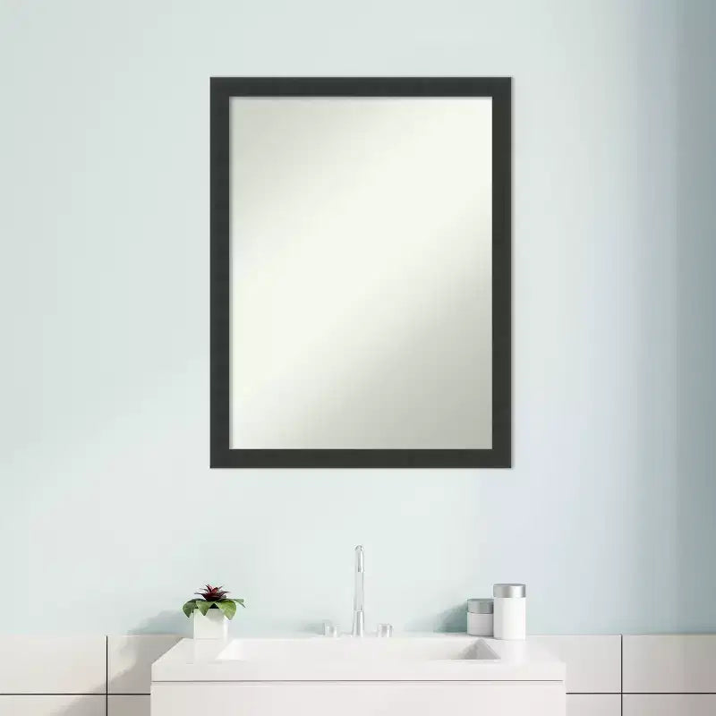 Specchio da parete con cornice in legno nero opaco, Singolo, Varie misure